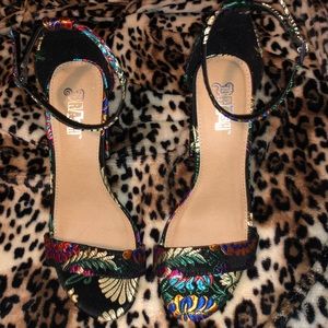 “Trash” Japanese Floral Heels